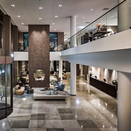 Van Der Valk Hotel ติลเบิร์ก ภายนอก รูปภาพ