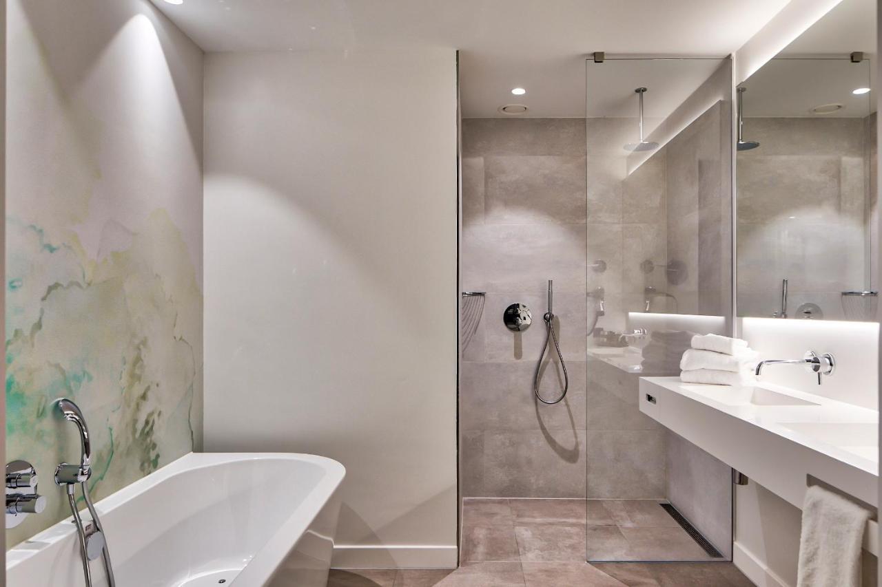 Van Der Valk Hotel ติลเบิร์ก ภายนอก รูปภาพ