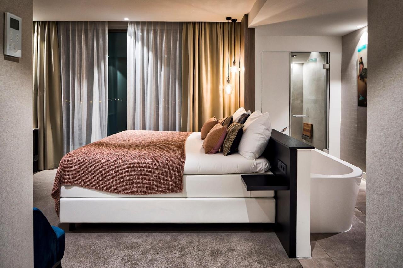 Van Der Valk Hotel ติลเบิร์ก ภายนอก รูปภาพ