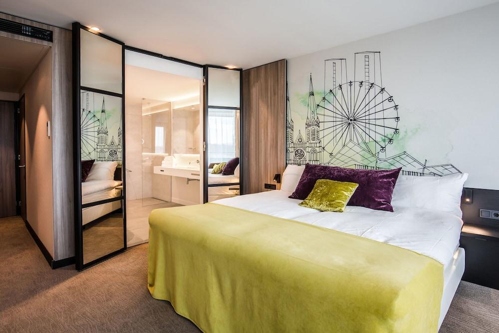 Van Der Valk Hotel ติลเบิร์ก ภายนอก รูปภาพ