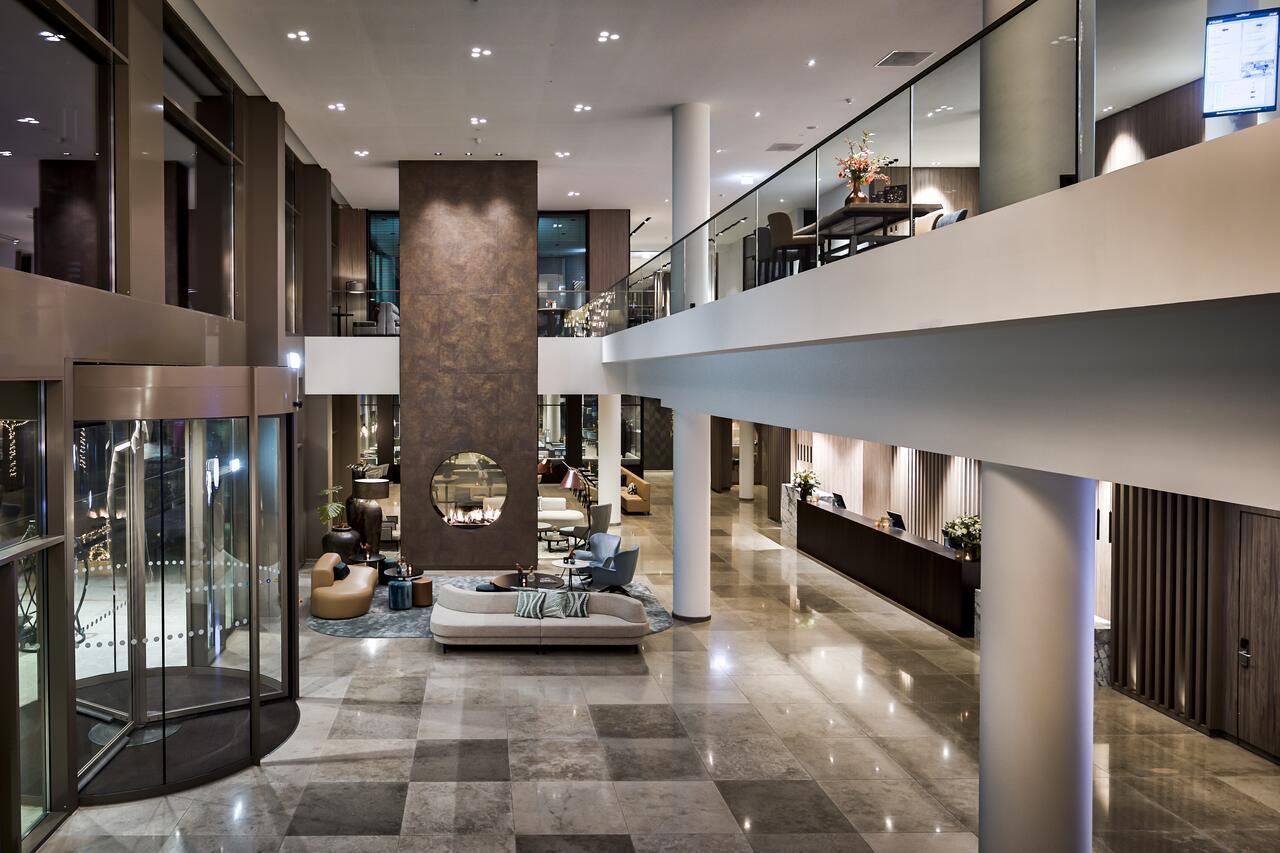 Van Der Valk Hotel ติลเบิร์ก ภายนอก รูปภาพ