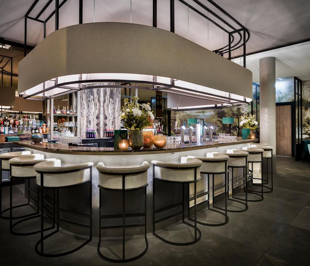 Van Der Valk Hotel ติลเบิร์ก ภายนอก รูปภาพ
